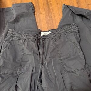 Hollister cargo pants